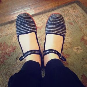 Brand new 💕 fabric Mary Janes flats