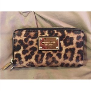 MK Wallet Calfhair Leopard Wallet ✨