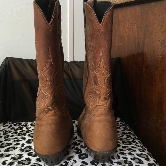 Tan code west boots - Picture 3 of 4