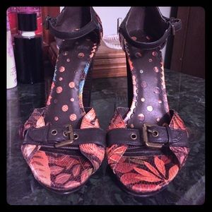 Beautiful Unique Heels!