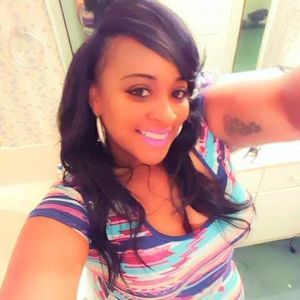 Meet your Posher, Tesha