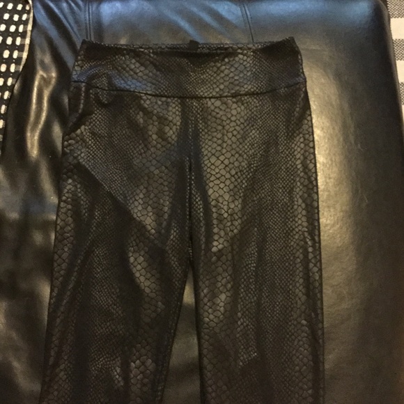 BCBG MaxAzria Snakeskin Leggings - XS