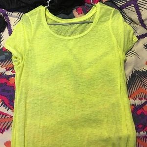 American Eagle t shirt