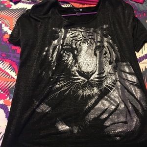 Forever 21 t shirt