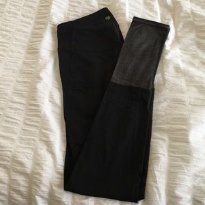 Athleta Black Legging