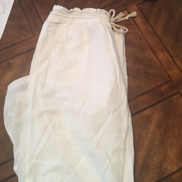 White linen pants