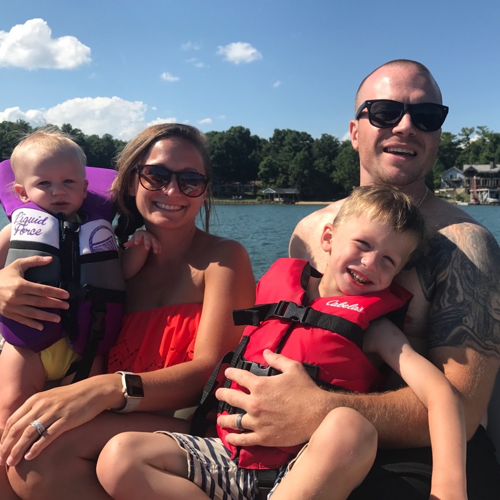 Meet your Posher, Danielle