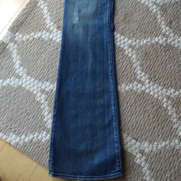 Rock & Republic Boot Cut Jeans with Swarovski - Picture 3 of 4