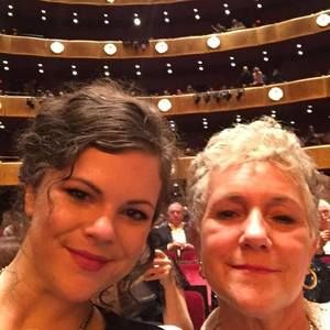 Meet your Posher, Carrie