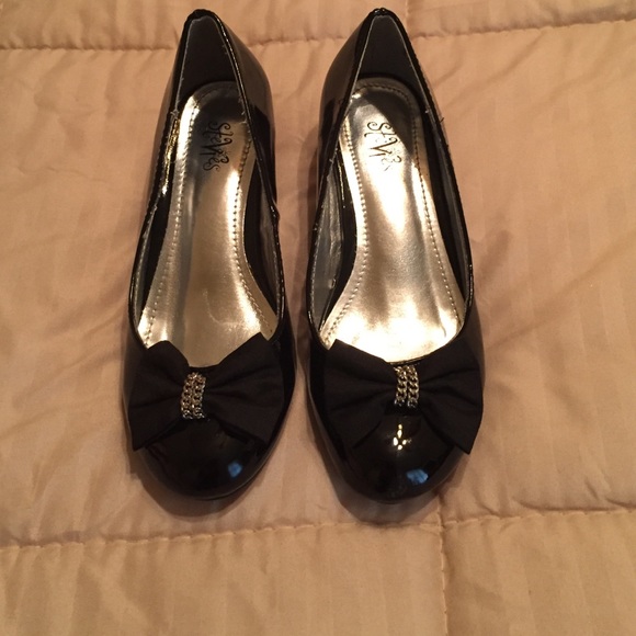 Girls black patent Steve Madden Stevies