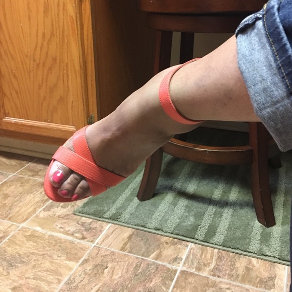 Summer 😎 - Picture 3 of 3