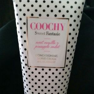 Coochy Sweet Fantasie Conditioning shave cream