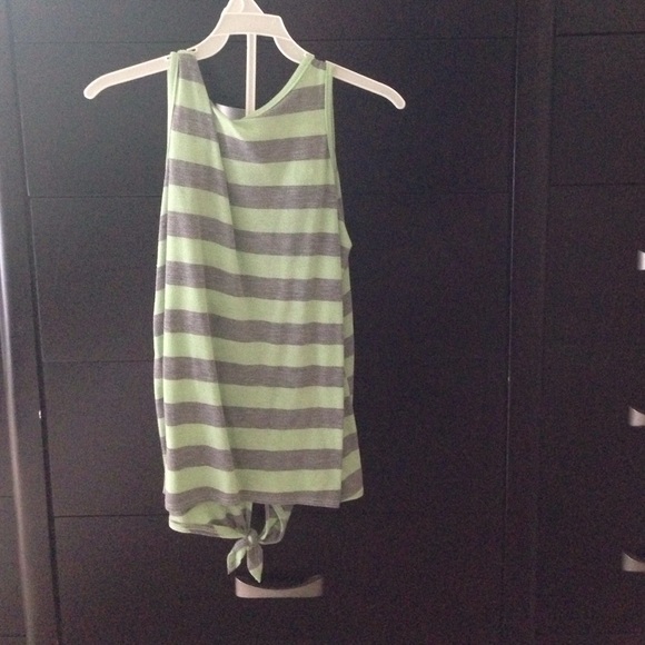 Tank top - Picture 2 of 2