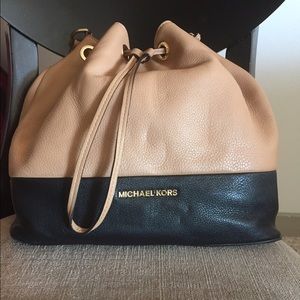 Michael Kors Drawstring Shoulder Bag