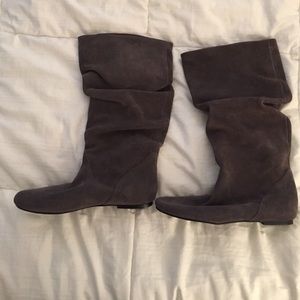 Dark Gray Leather Suede Slouchy Boots, Size 8.