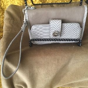 Wristlet $10
