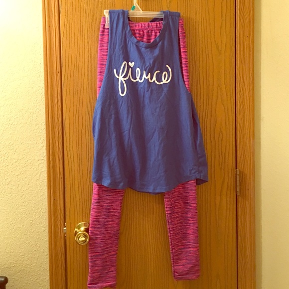 Workout clothes tank and leggings