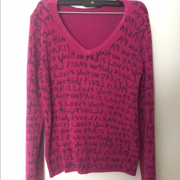 Pullover knit sweater