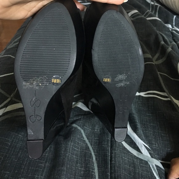 Never worn - Picture 2 of 2