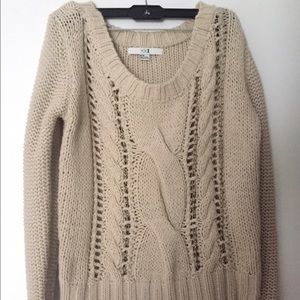 Knit pullover sweater