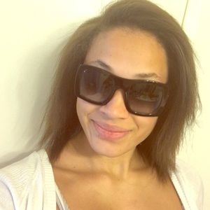 Summer cleaning/ can make offers!