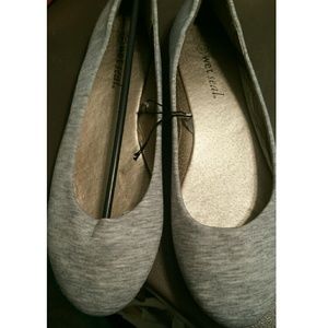 Heather grey flats