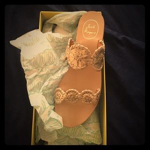 BRAND NEW Jack Rogers "Lauren" sandal in Platinum