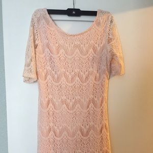 Crochet lace below knee dress