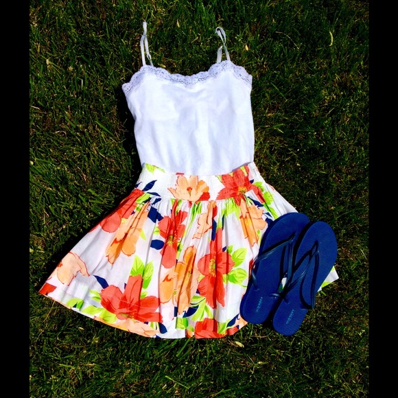 Hollister Tropical Floral Skirt