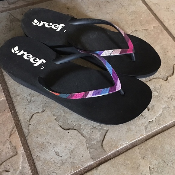 Reef flip flops size 7