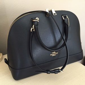 COACH SIERRA SATCHEL-Black NEW w/Tag
