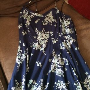 Old Navy blue floral print sundress