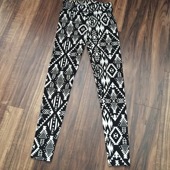 Leggings - Picture 2 of 3