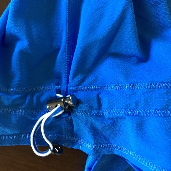 Lululemon top - Picture 3 of 4