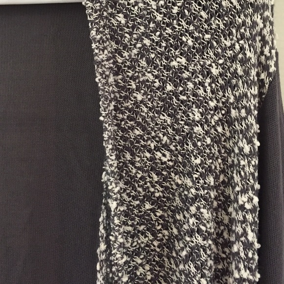 Sweater - Picture 3 of 3