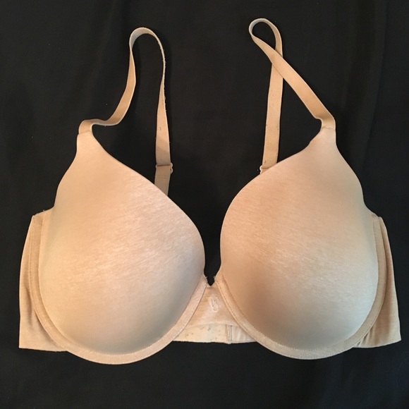 Victoria's Secret T-Shirt Demi Bra