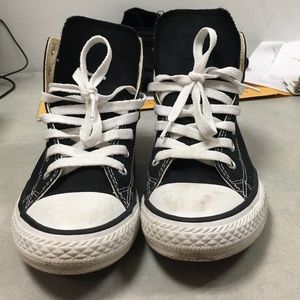 Black high top converses