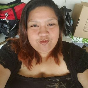 Meet your Posher, Nohelani