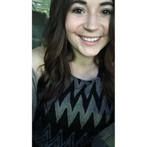 Meet your Posher, Gabrielle