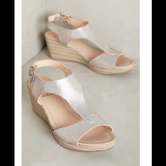 KMB Rovira Wedges - Picture 1 of 3