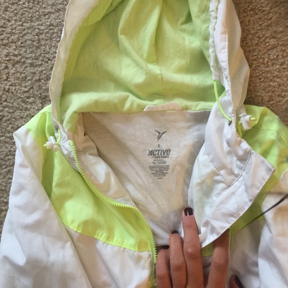 Old navy active jacket - Picture 3 of 4