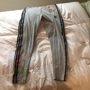 NWOT: adidas leggings