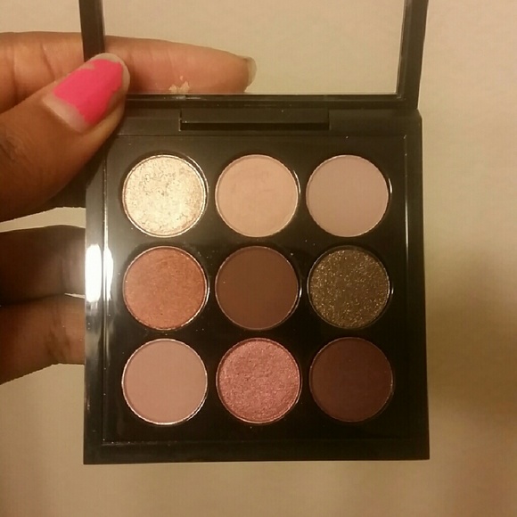 Authentic Mac Eyeshadow Burgundy Times Nine