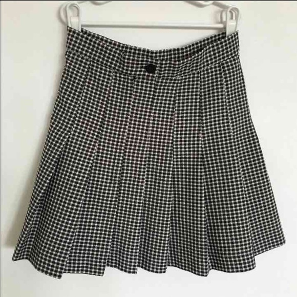 Le coq sportif Dresses & Skirts - Tennis Skirt Sz 4