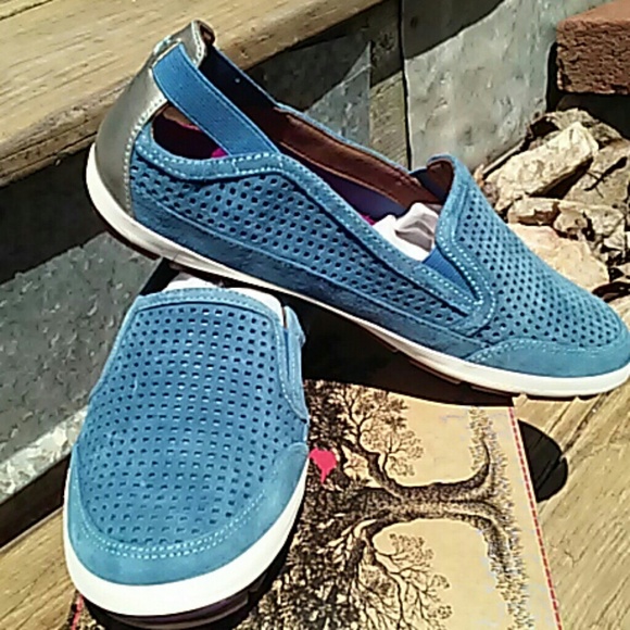 Cobb Hill by New Balance Tara slip on