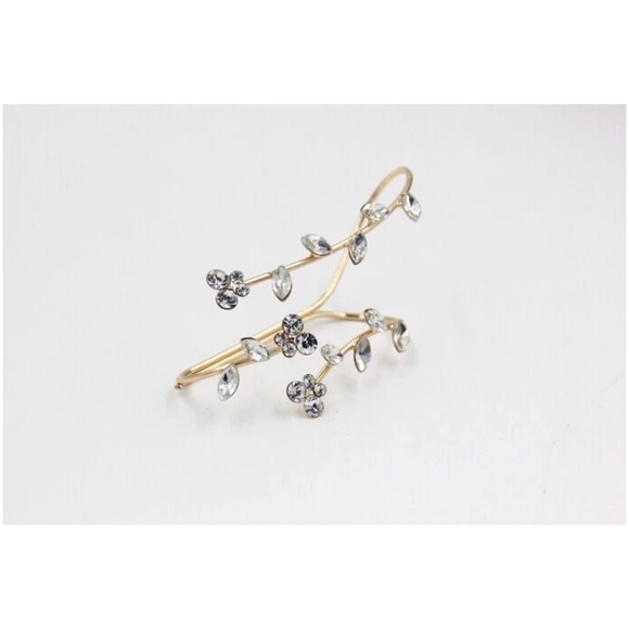 5 ⭐️ rated, Palm cuff golden palm bracelet - Picture 2 of 4