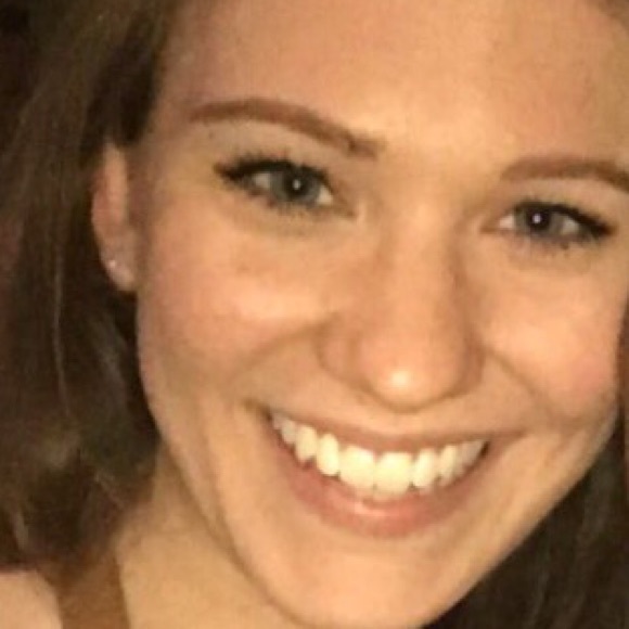 Meet your Posher, Gillian