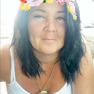 Meet your Posher, Angie