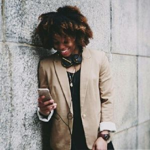 Meet your Posher, Caroline