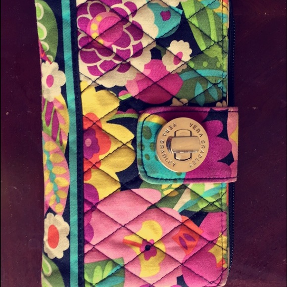 Vera Bradley wallet